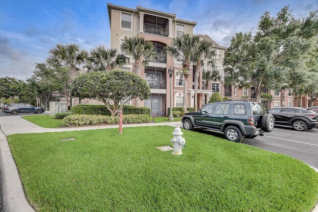Building Photo - Beautifully Maintained 3-Bedroom, 2-Bathro...