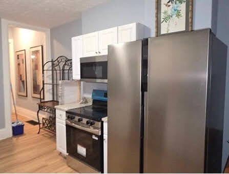 Building Photo - 414 Dayton St