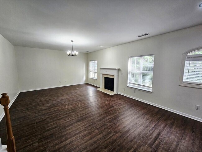 Building Photo - 1186 Scenic View Cir