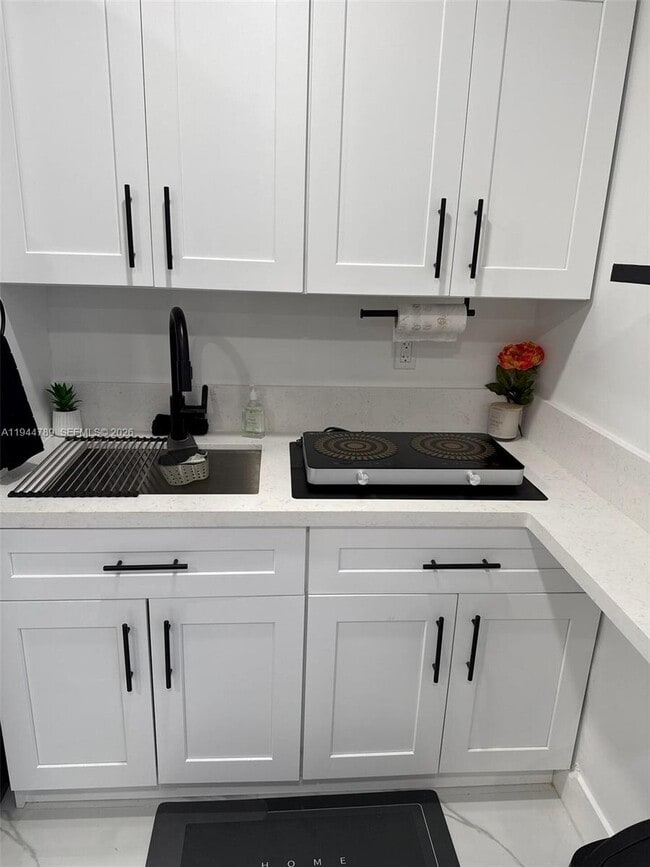 Building Photo - 1130 NE 201st Terrace