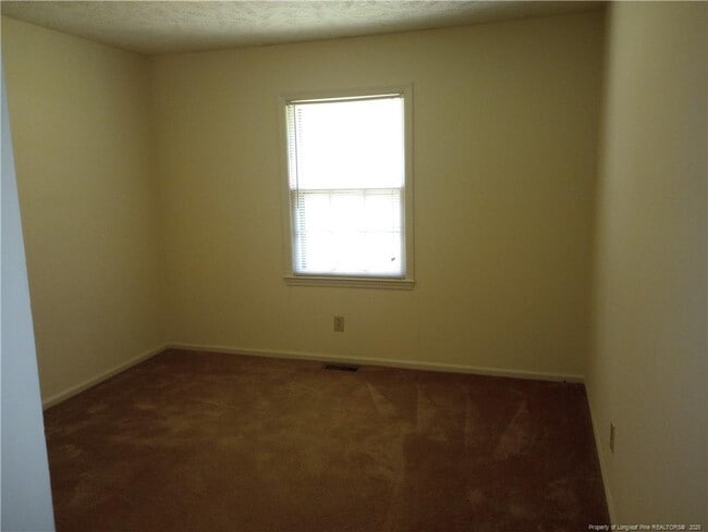 Building Photo - 1711 Valley Ridge Dr