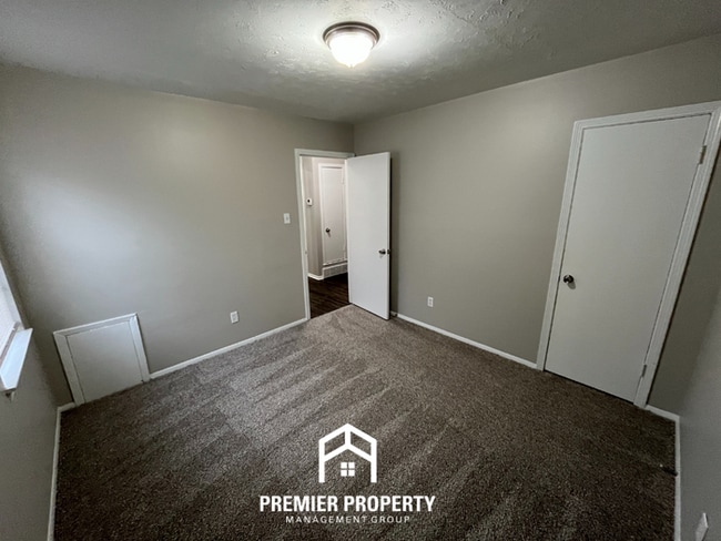 Building Photo - 2983 Cherry Rd