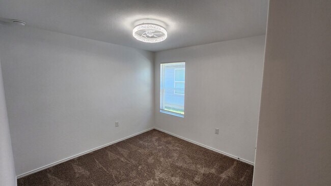 Building Photo - VIDA SUBDIVISION / San Antonio A&M steps away- spacious 4-bedroom, 2-bathroom house