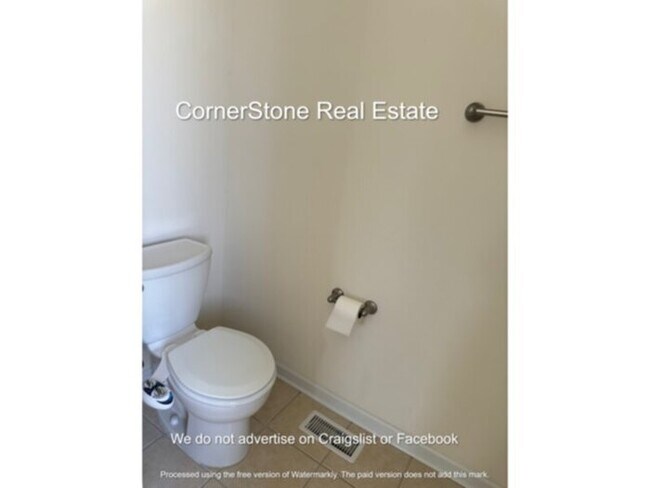 Building Photo - 655 Plantation Dr