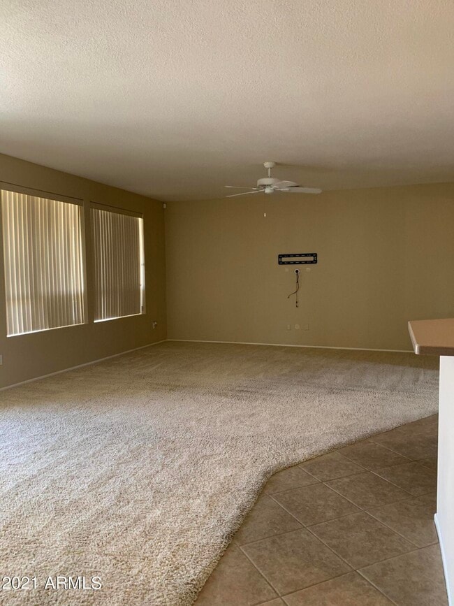 Building Photo - 15136 W Corral Dr