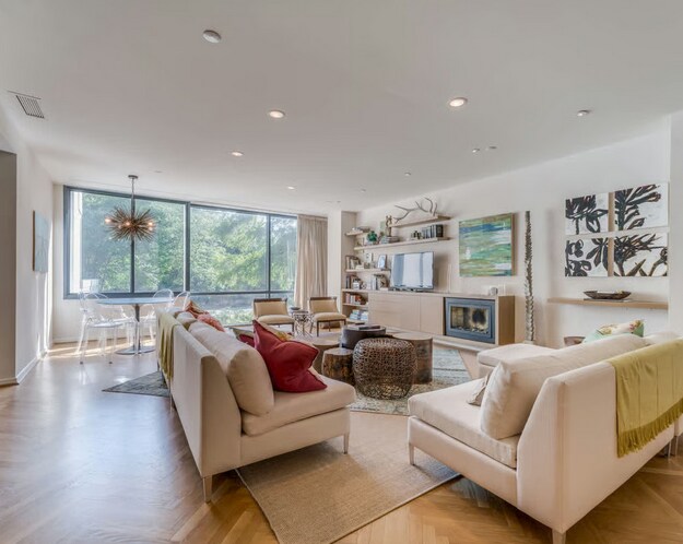 Building Photo - 200 Patterson-460.9