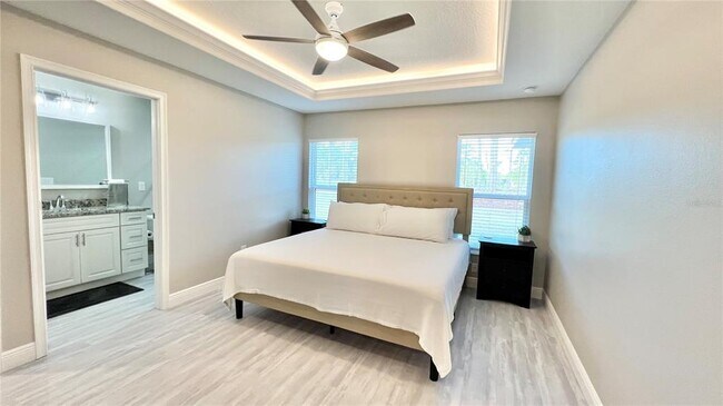 Building Photo - 6980 SW 179th Ave Rd