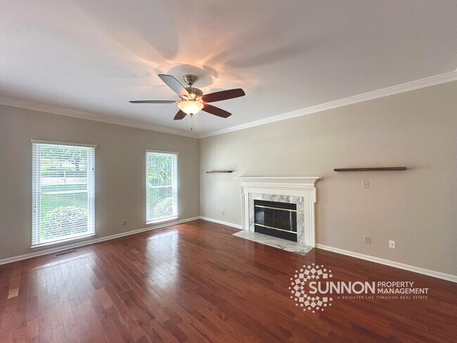 Building Photo - Spacious 4-Bedroom Home in Davis LakeSpacious 4-Bedroom Home in Davis