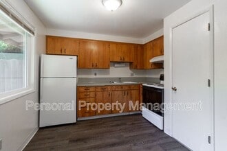 Building Photo - 3100 V St