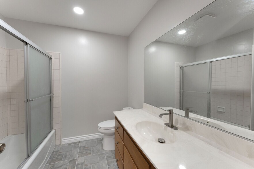 Building Photo - 20227 Lake Canyon Dr