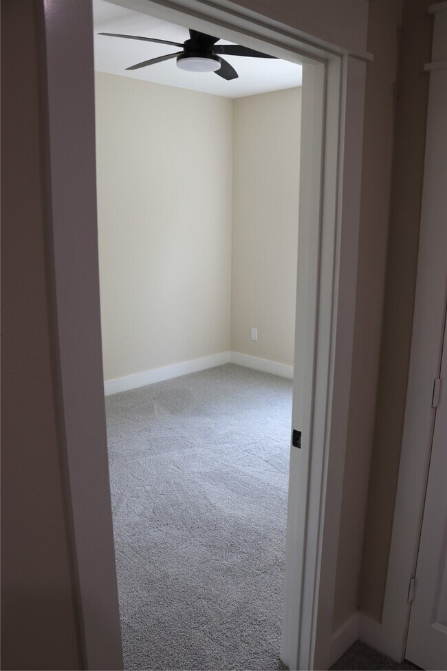 Building Photo - 9439 Radio Rd