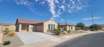 Building Photo - SHORT TERM /FREE RENT CALL FOR DETAILS