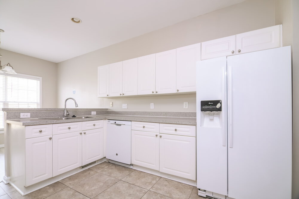 Building Photo - 3816 Pin Oak Rd