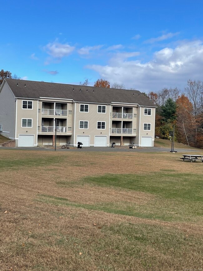 Building Photo - 86 Buff Cap Rd