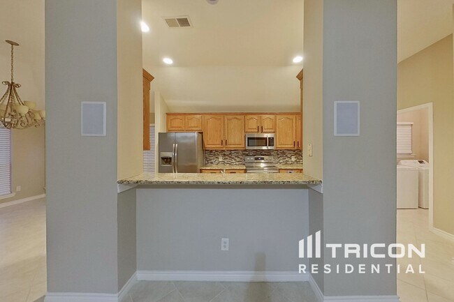 Building Photo - 1312 Pierron Dr