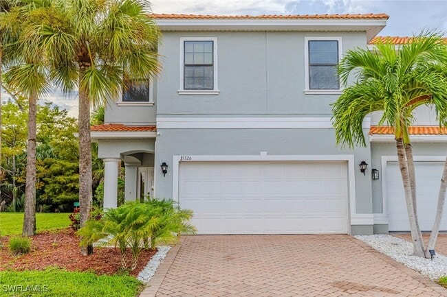 Primary Photo - 15326 Summit Pl Cir