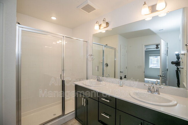 Building Photo - 179 Jackson Dr