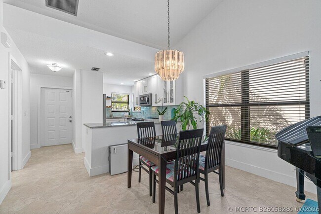 Building Photo - 5539 Eton Ct