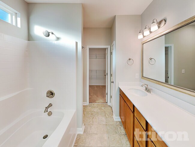 Building Photo - 15 Attucks Ct