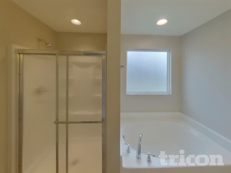 Building Photo - 1107 Selous Dr
