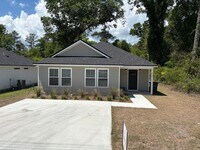Building Photo - New 4 Bedroom Home Available Now