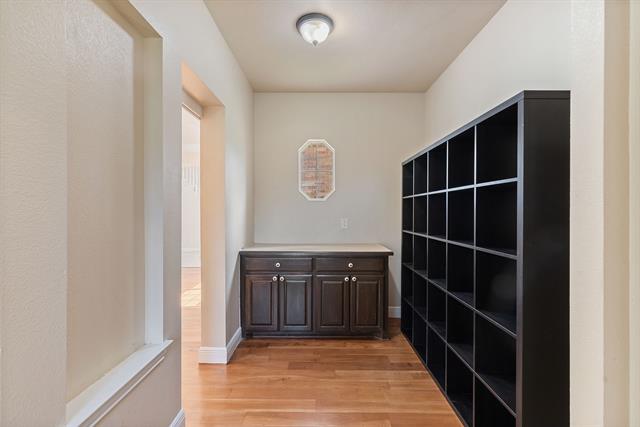 Building Photo - 2011 Teasbend Ln