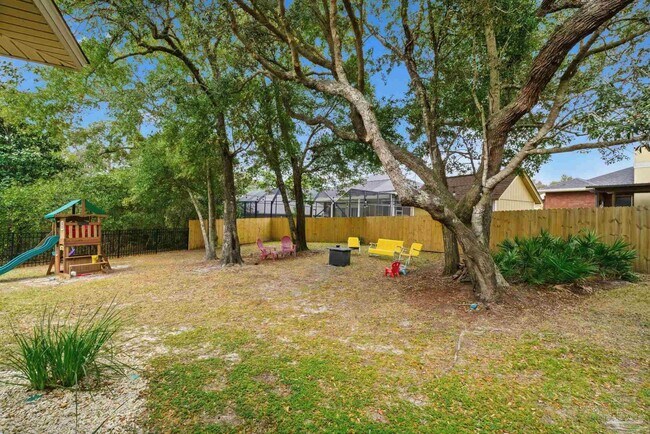 Building Photo - 16264 Atoll Dr