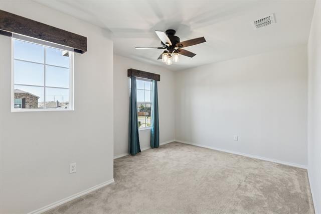Building Photo - 1305 Vernon Dr