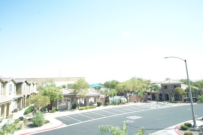 Building Photo - 8507 Insignia Ave