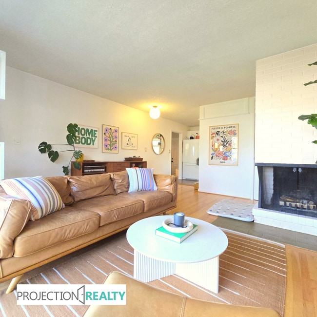 Building Photo - 4419 NE 74th Ave