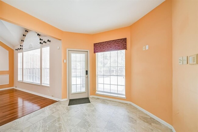 Building Photo - 4003 Bountiful Crest Ln