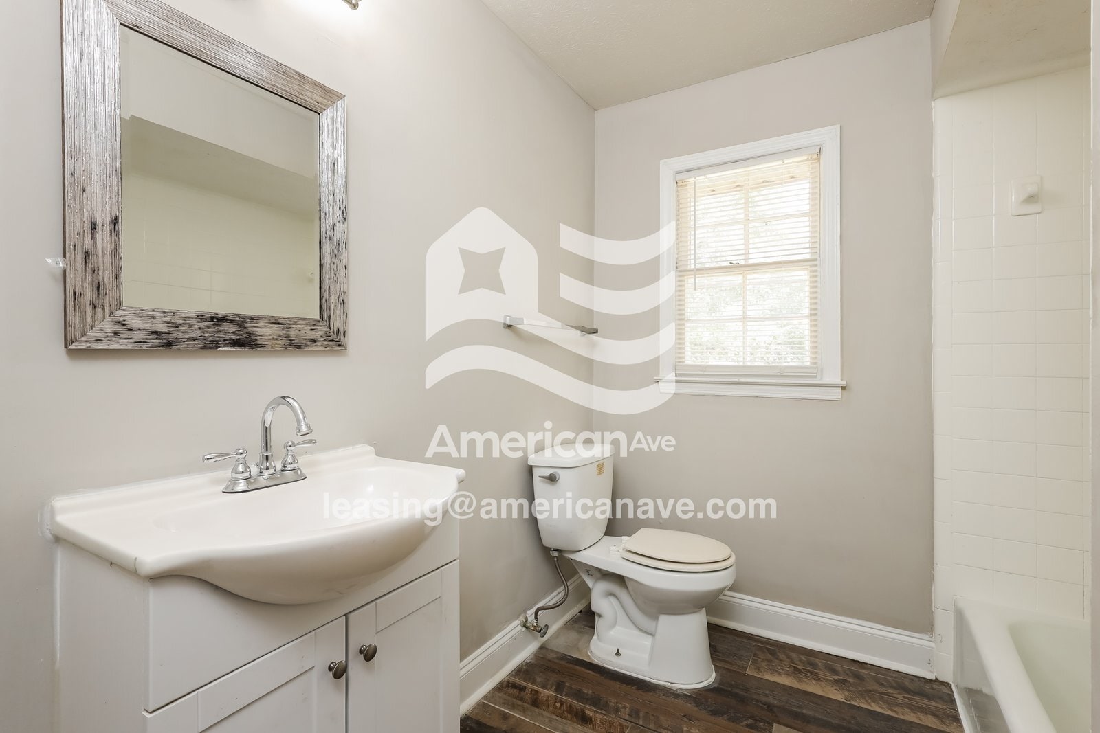 Building Photo - 1113 Rowell St