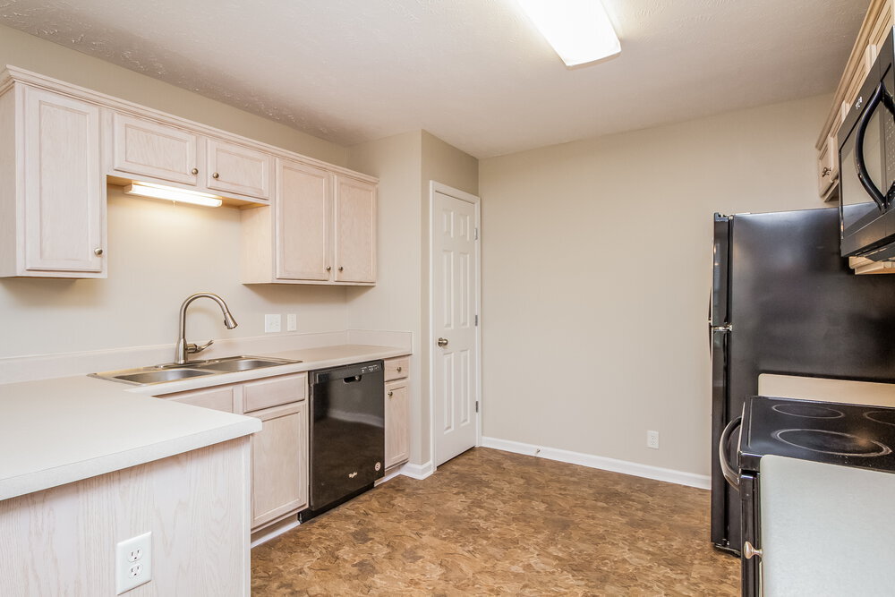 Building Photo - 1413 Chesterbrook Ct