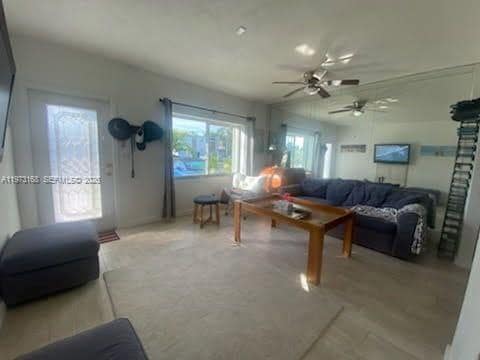 Building Photo - 2239 Johnson St