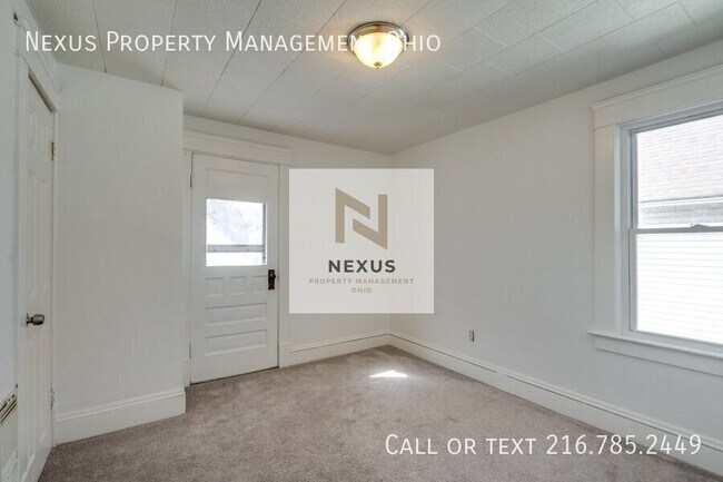 Building Photo - 4276 W 21st St