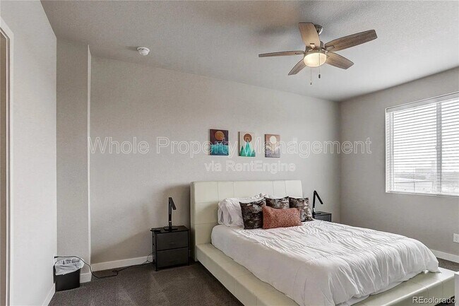 Building Photo - 6605 Warren Dr