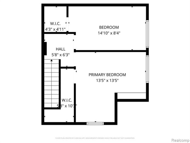 Building Photo - 834 E Cross St