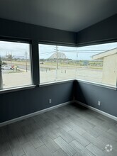 Building Photo - 2716 Alder Ave