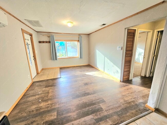 Building Photo - 5660 SE 125th Ave