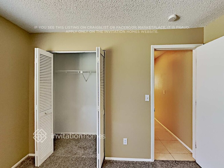Building Photo - 11302 Plumtree Ct