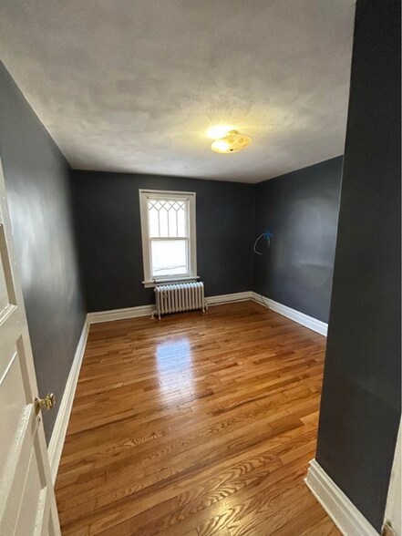 Building Photo - 316 Highwood Ave