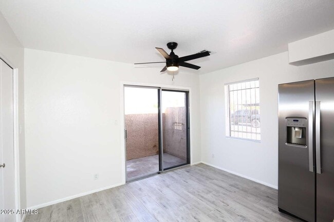 Building Photo - 93 N Cooper Rd