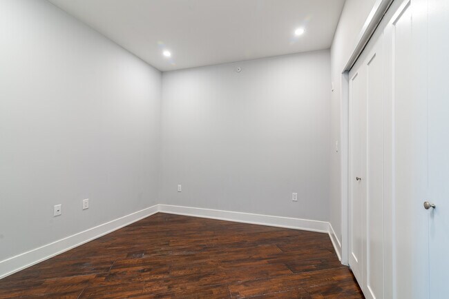 Building Photo - 1845 E Passyunk Ave