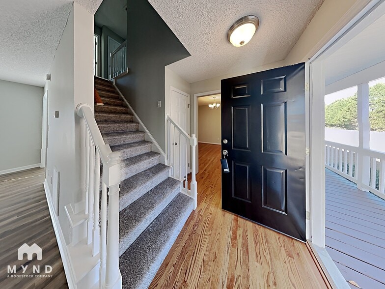 Building Photo - 1021 Brack Pl