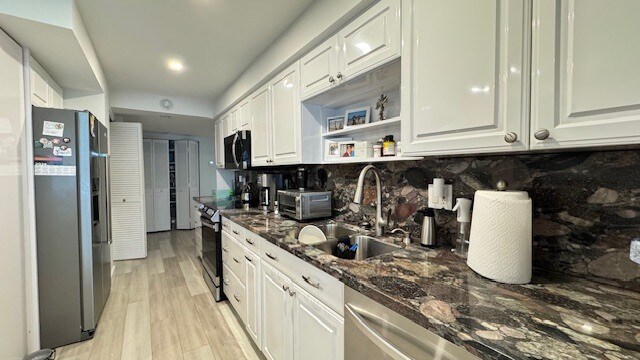 Building Photo - 5100 N Ocean Blvd