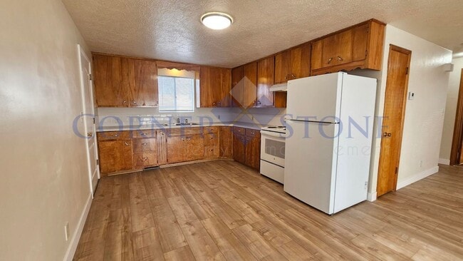 Building Photo - Fantastic Updated Home in Nampa!