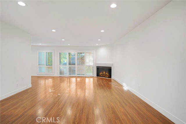 Building Photo - 4542 Willis Ave