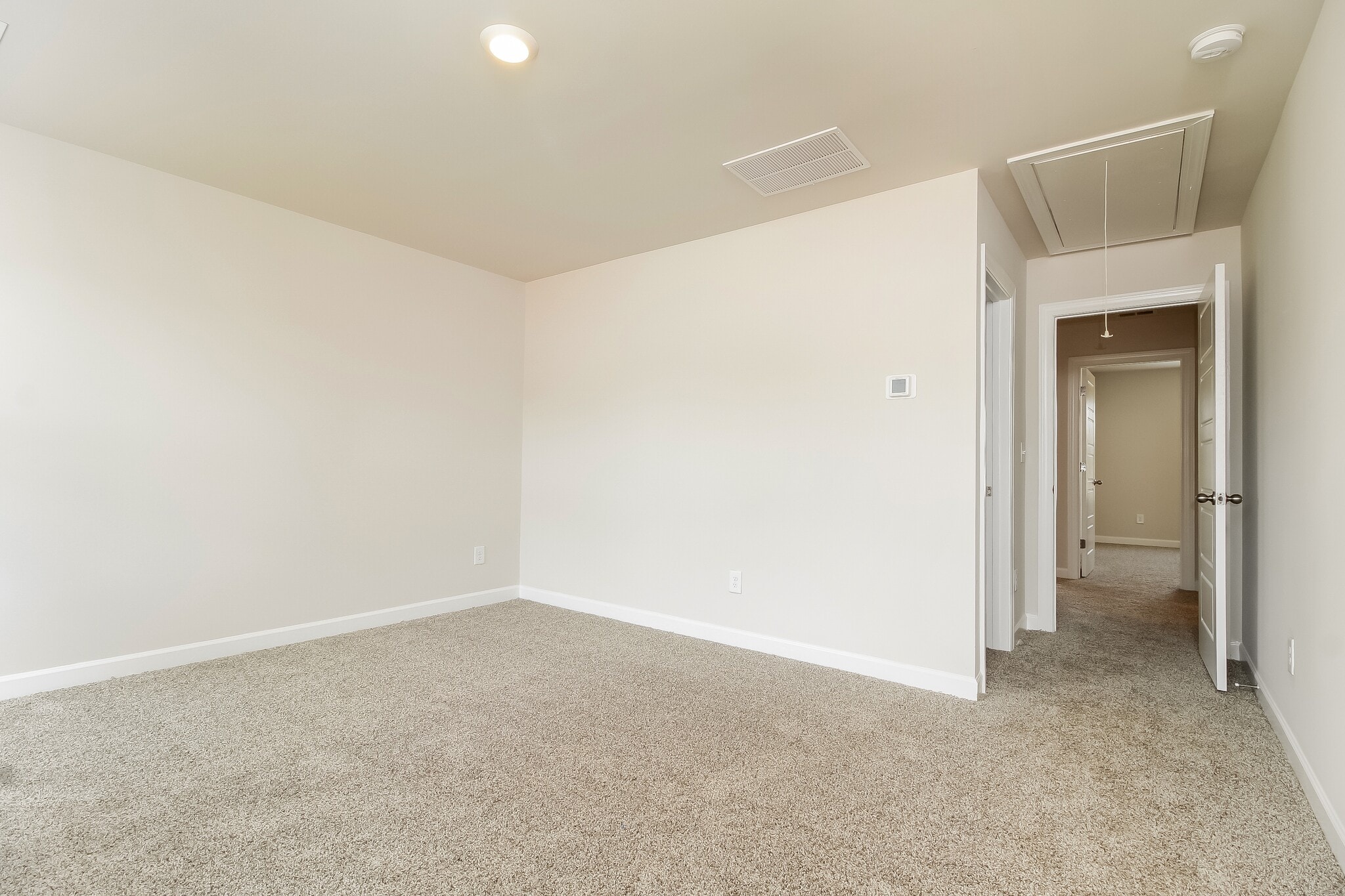 Building Photo - 131 Telford Dr