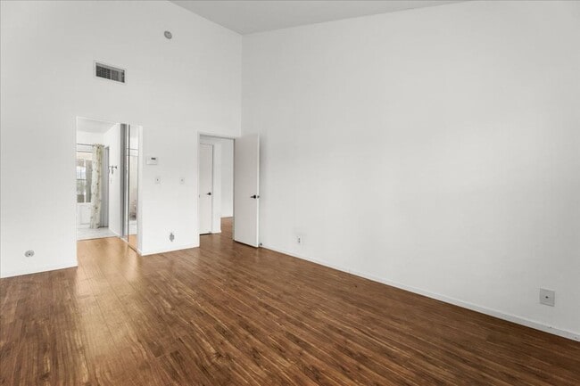 Building Photo - Private Street-Access Condo with Garage, Courtyard, Pool and Tennis