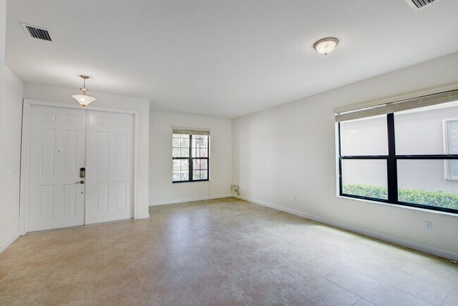 Building Photo - 8979 Gulf Run Way